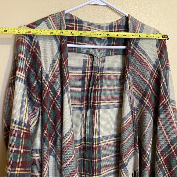 Altar’d State Cardigan Wrap - Picture 5 of 9